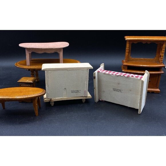 Lots 7 Miniature Dollhouse Bed Tables Buffet Dresser Nightstand  - Picture 4 of 16